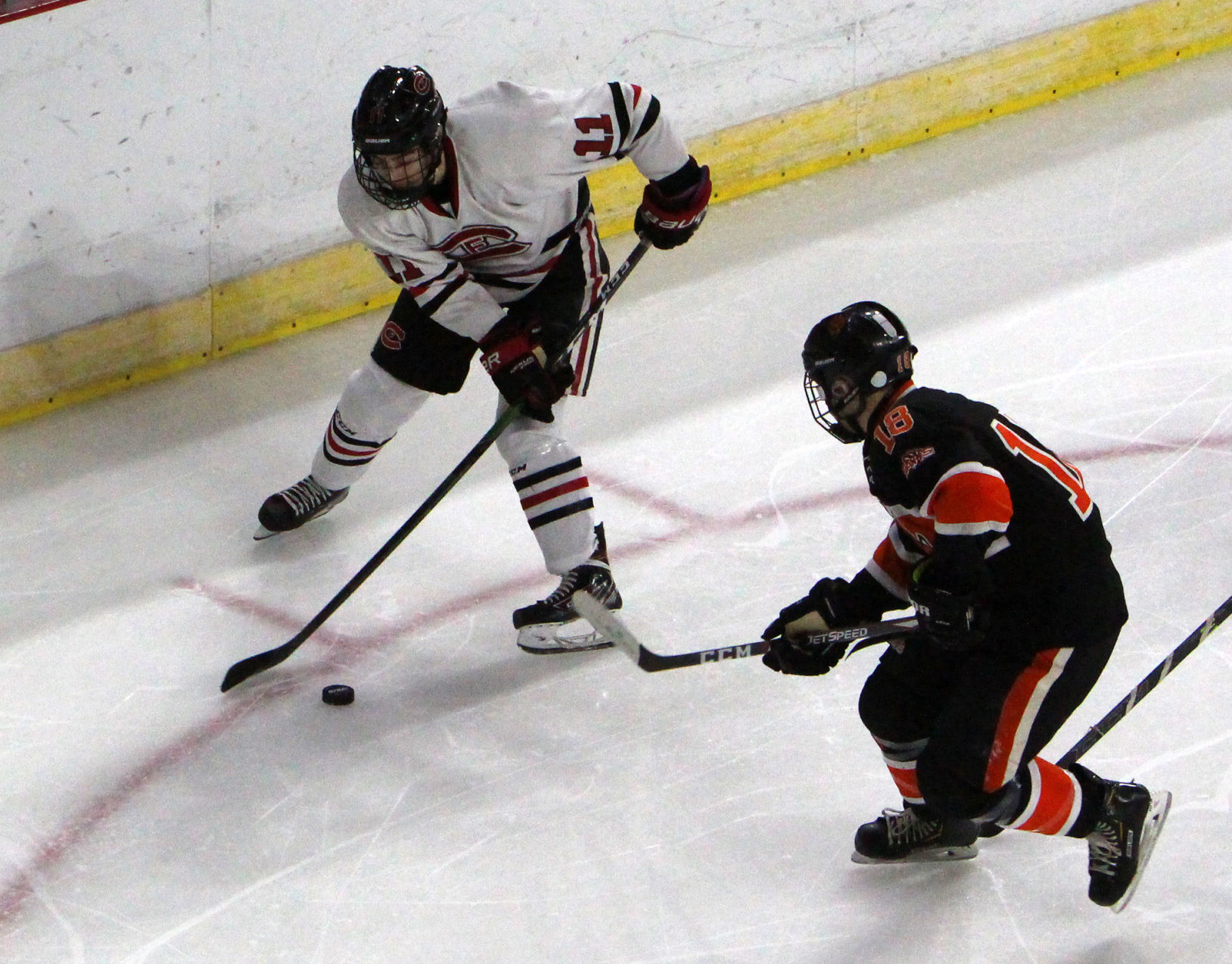 Chi-Hi boys hockey vs Verona at Division 1 state semifinals 3-6-20